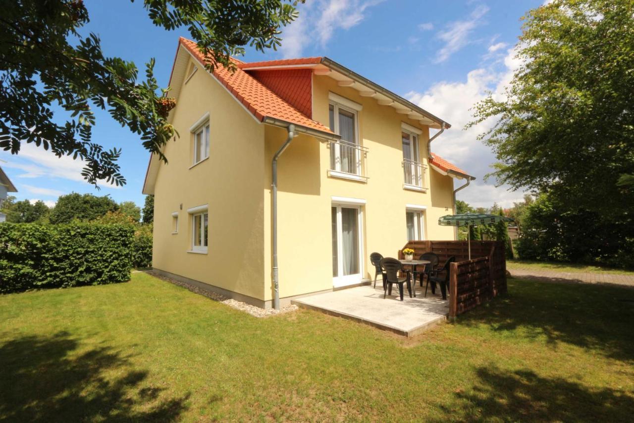 Ferienhaus Ahorn Mit Garten In צינוביץ מראה חיצוני תמונה